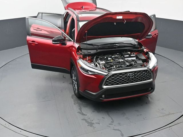 2025 Toyota Corolla Cross XLE