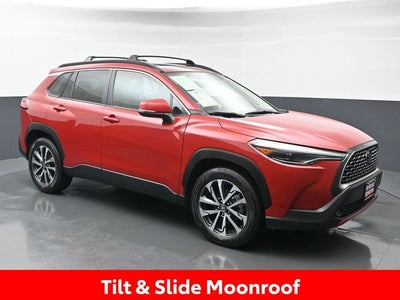 2024 Toyota Corolla Cross XLE