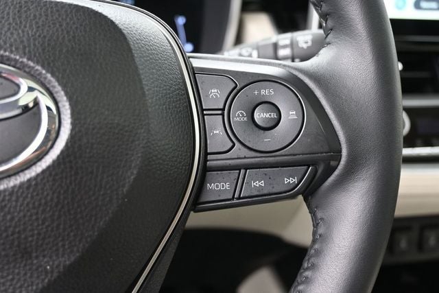 2024 Toyota Corolla Cross XLE