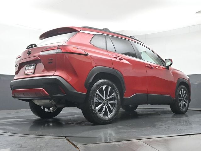 2024 Toyota Corolla Cross XLE
