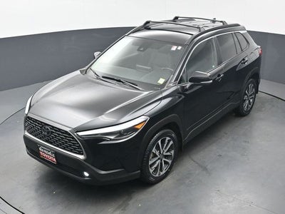 2022 Toyota Corolla Cross XLE