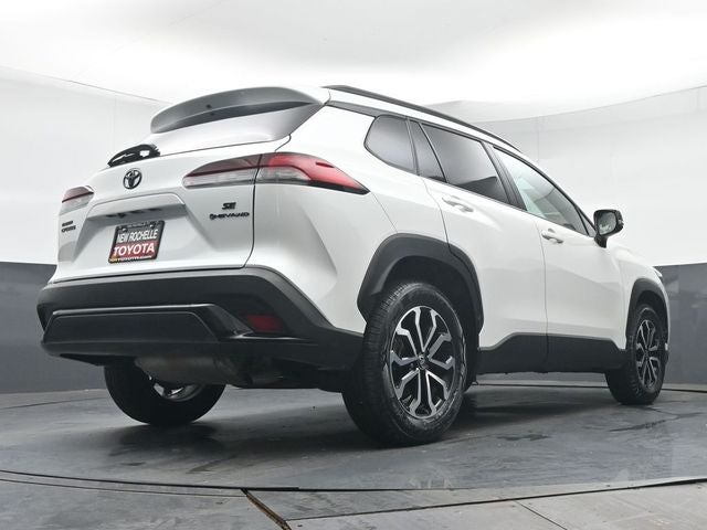 2026 Toyota Corolla Cross Hybrid SE