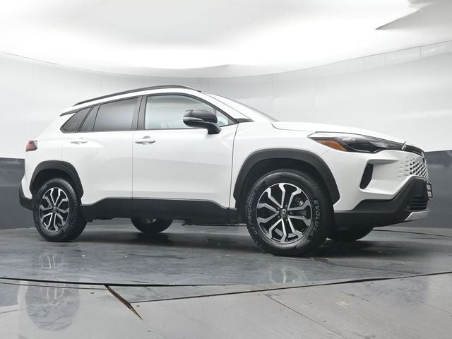 2026 Toyota Corolla Cross Hybrid SE