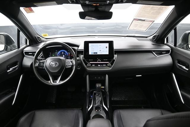 2023 Toyota Corolla Cross Hybrid XSE