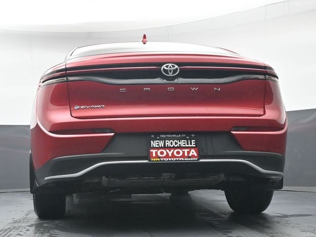 2024 Toyota Crown XLE