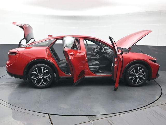 2024 Toyota Crown XLE