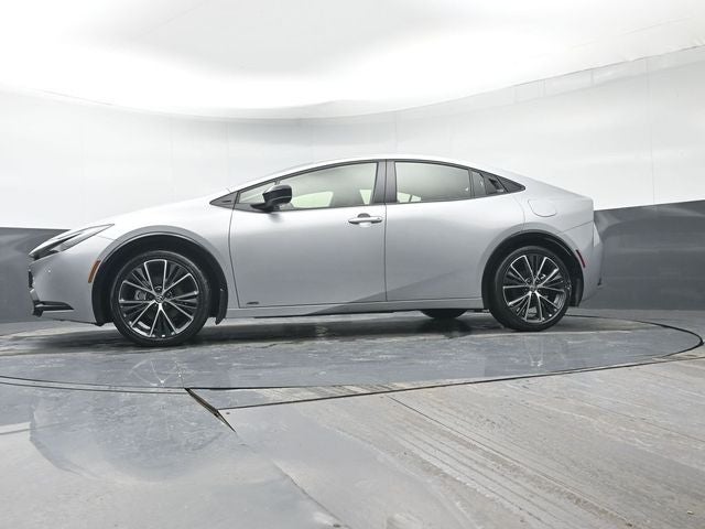 2025 Toyota Prius XLE