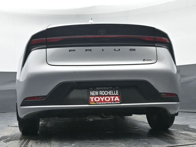 2025 Toyota Prius XLE