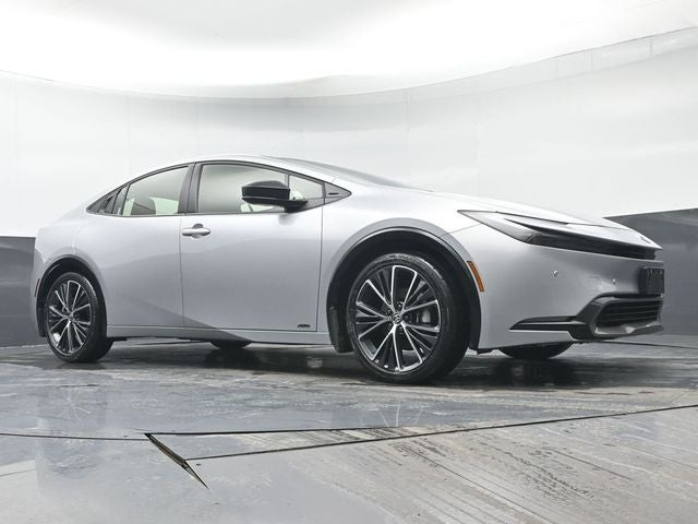 2025 Toyota Prius XLE