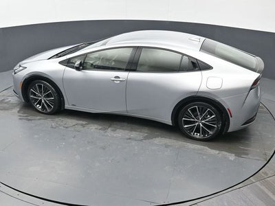 2025 Toyota Prius XLE