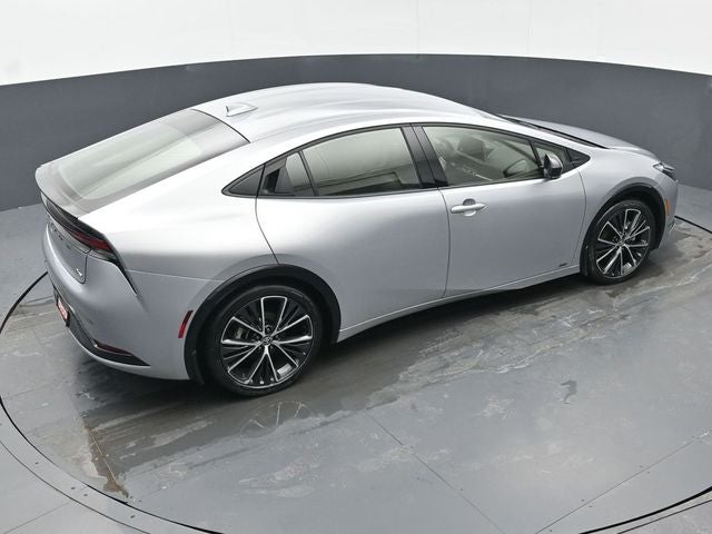 2025 Toyota Prius XLE