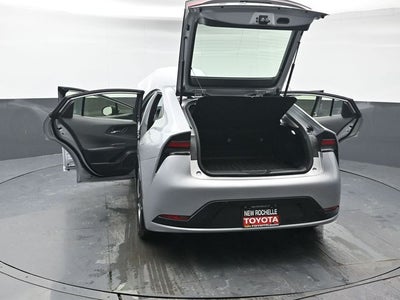 2025 Toyota Prius XLE