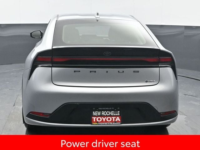 2025 Toyota Prius XLE