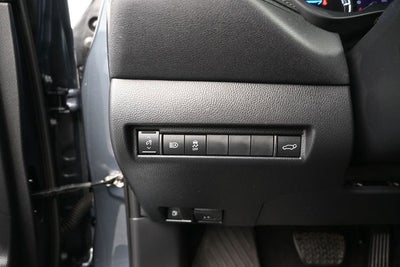 2023 Toyota Venza LE