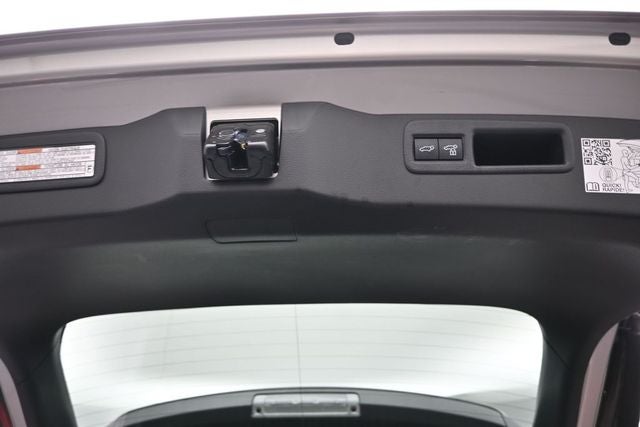 2024 Toyota Venza LE
