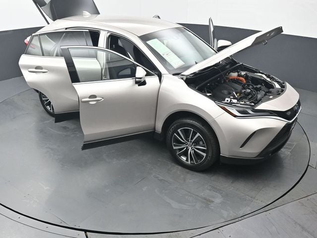 2024 Toyota Venza LE