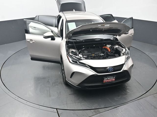 2024 Toyota Venza LE