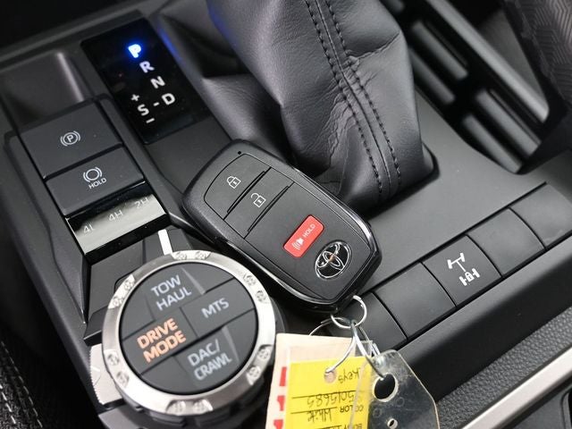 2025 Toyota 4Runner i-FORCE MAX Hybrid TRD Off Road