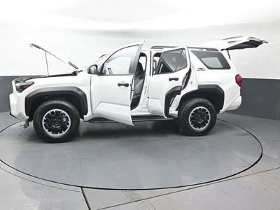 2025 Toyota 4Runner i-FORCE MAX Hybrid TRD Off Road