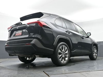 2019 Toyota RAV4 XLE Premium