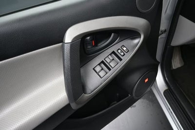 2011 Toyota RAV4 Limited