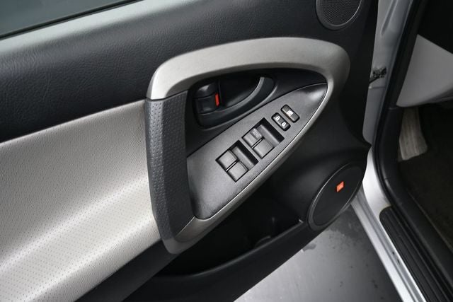 2011 Toyota RAV4 Limited