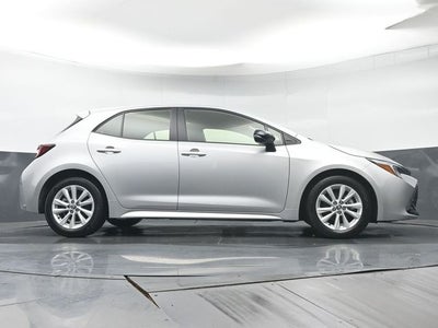 2026 Toyota Corolla Hatchback SE