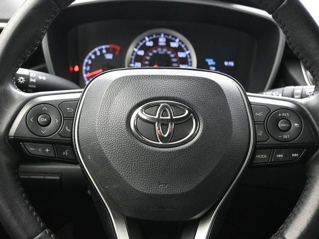 2020 Toyota Corolla Hatchback SE