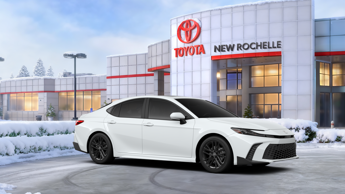 2026 Toyota Camry SE AWD