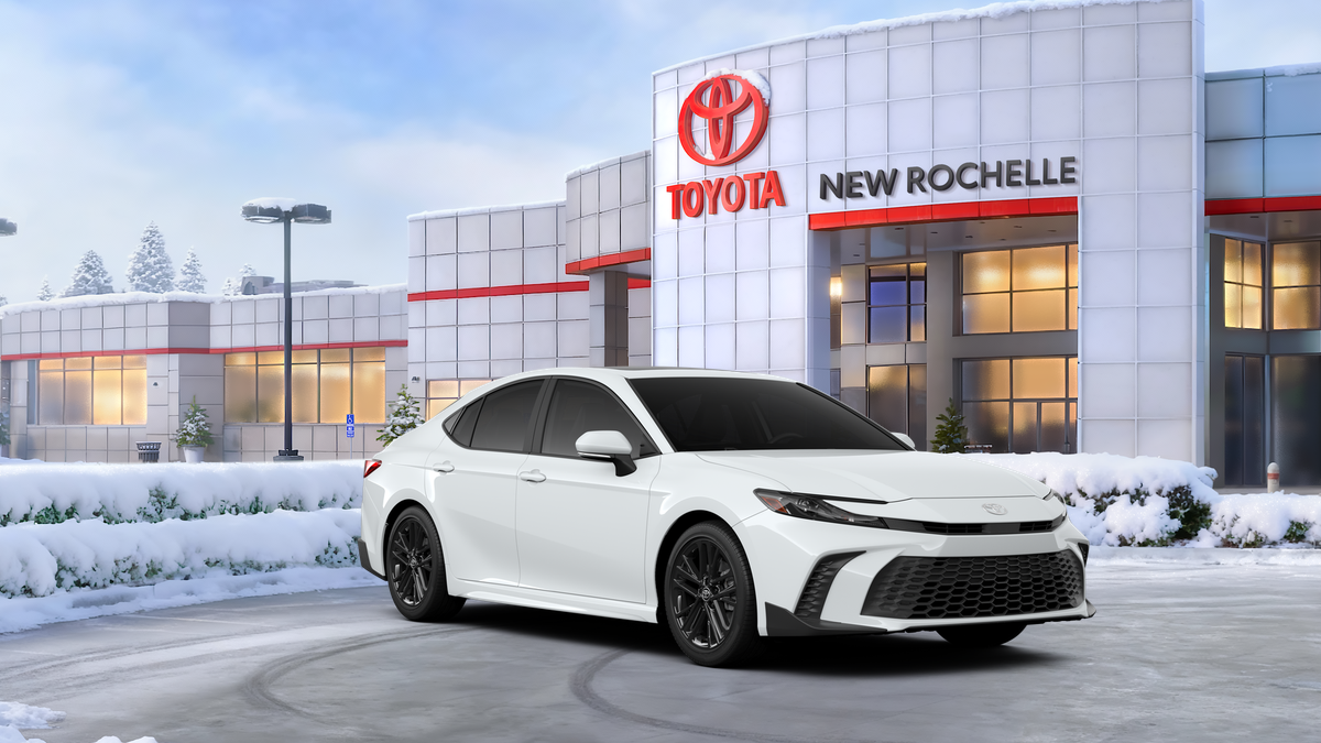 2026 Toyota Camry SE AWD