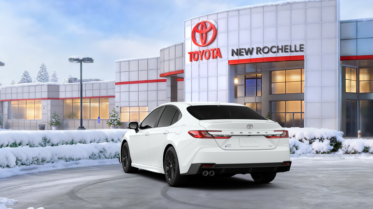 2026 Toyota Camry SE AWD