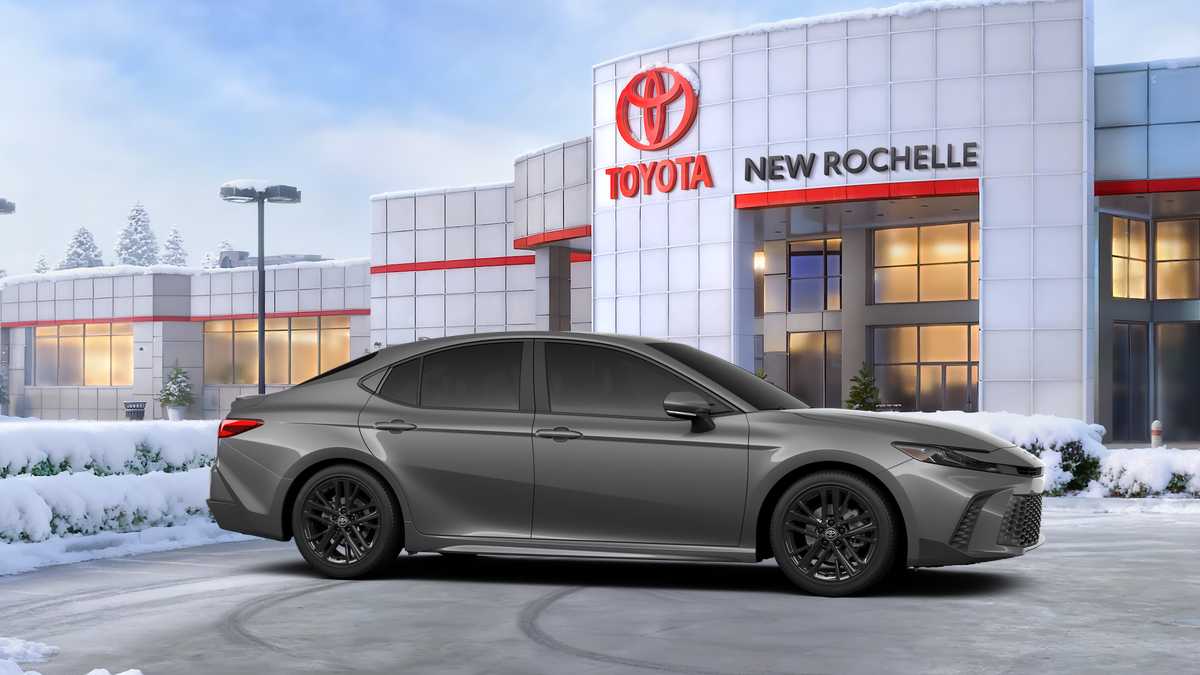2026 Toyota Camry SE AWD