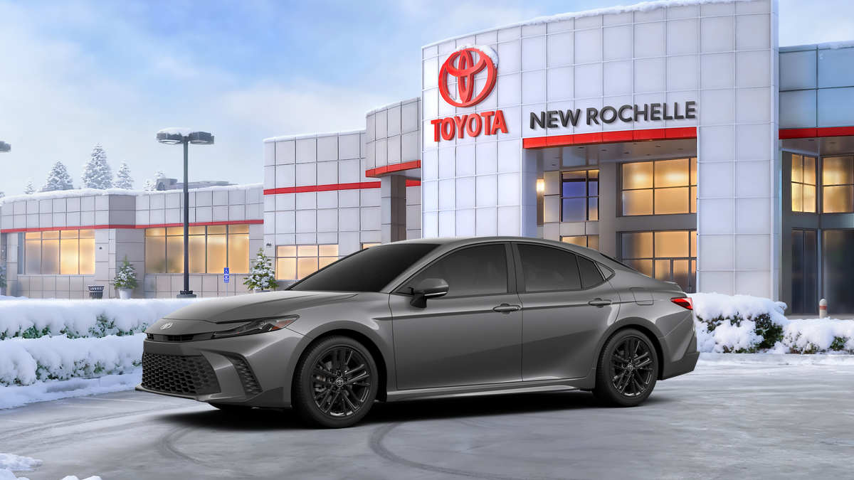 2026 Toyota Camry SE AWD