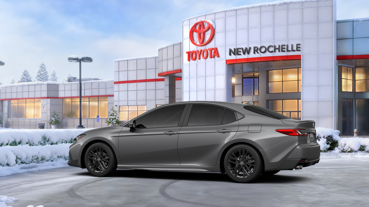 2026 Toyota Camry SE AWD