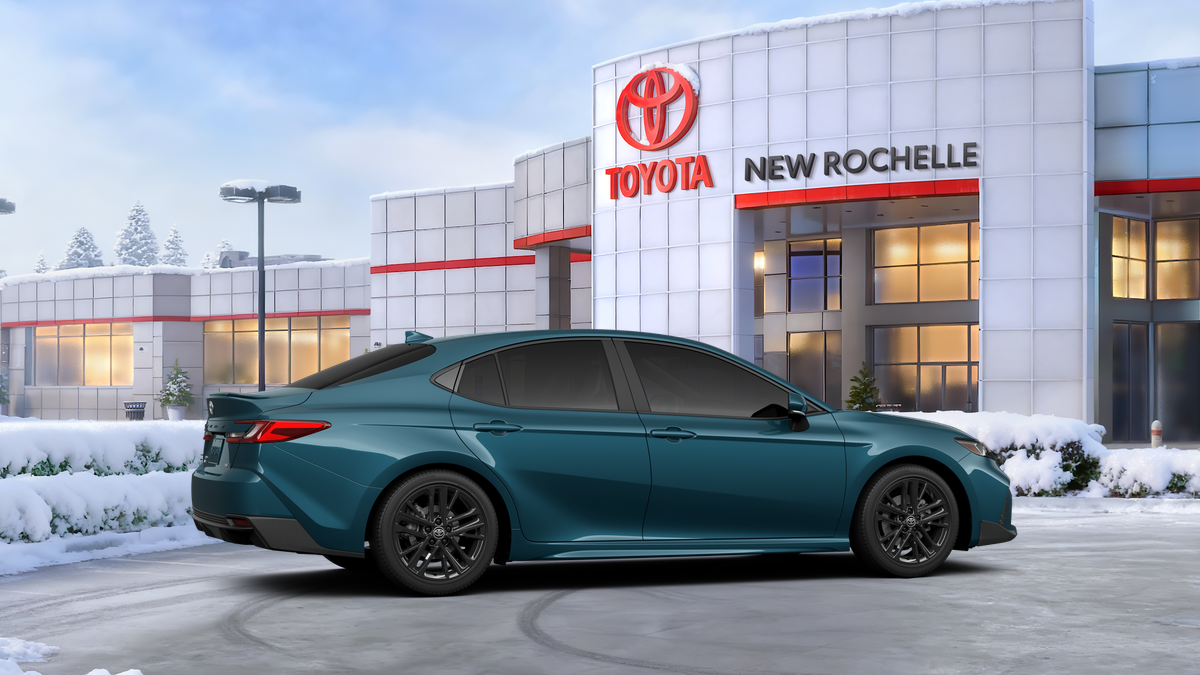 2026 Toyota Camry SE AWD