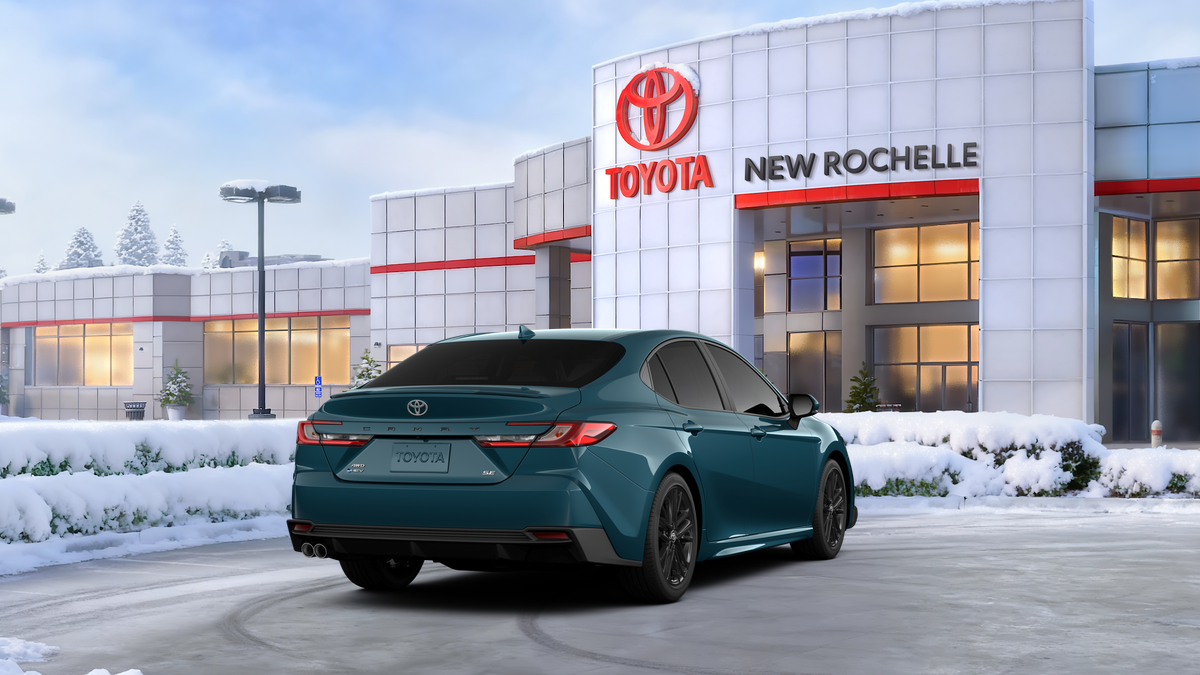 2026 Toyota Camry SE AWD