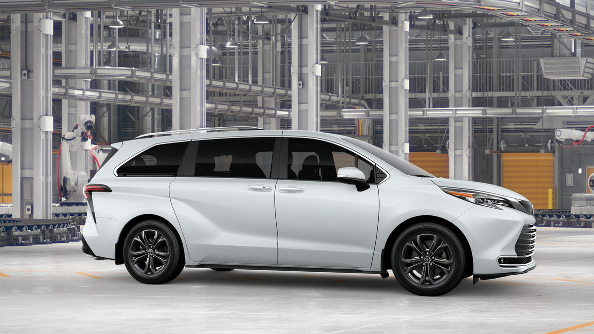 2026 Toyota Sienna Platinum