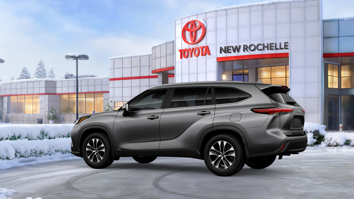 2026 Toyota Highlander Hybrid XLE